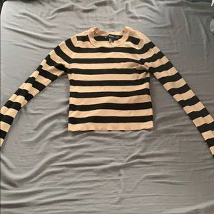 Long sleeve cropped top